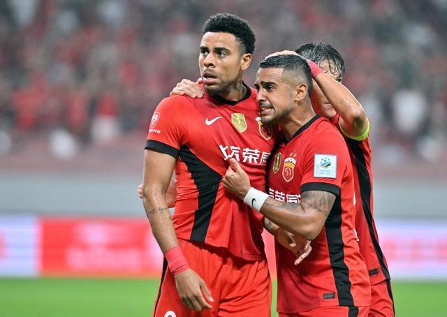 3-2！足协杯上海海港卫冕失败，没有中锋上海申花学阿森纳的简单介绍
