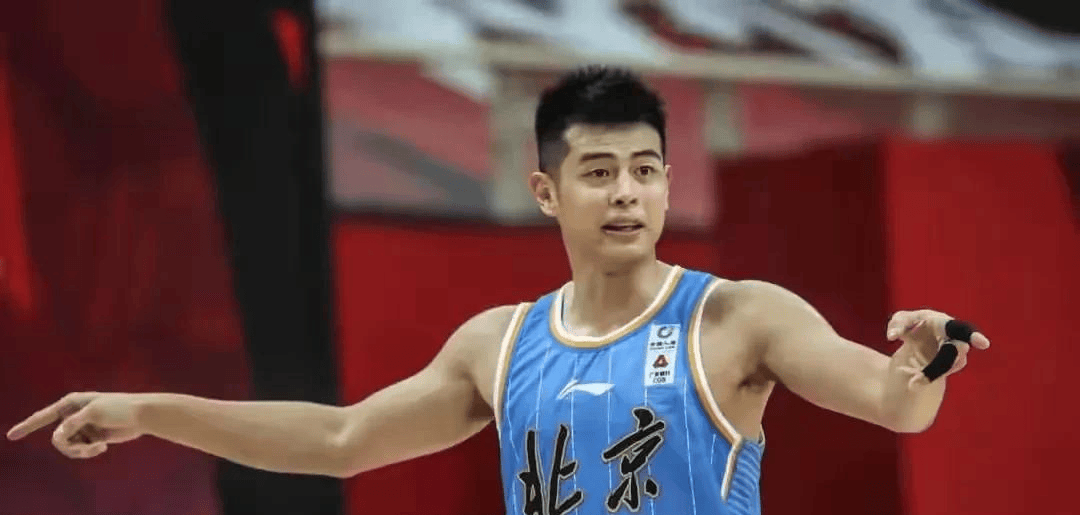 北京与翟晓川和方硕续约均为老将合同(方硕翟晓川回应广东宏远)