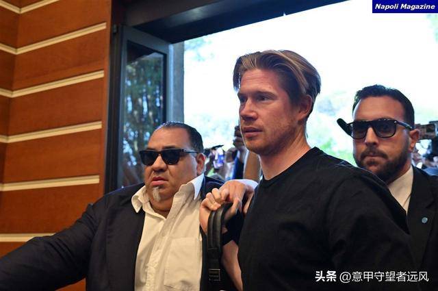 半岛体育-那不勒斯与米兰就穆萨达成口头协议，转会费2500万欧(那不勒斯是哪个国家)